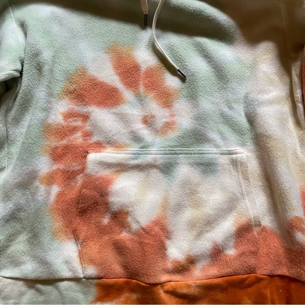 Feat || Blanketblend Supersoft Tie Dye Hoodie (Venice) Size L - Picture 3 of 16